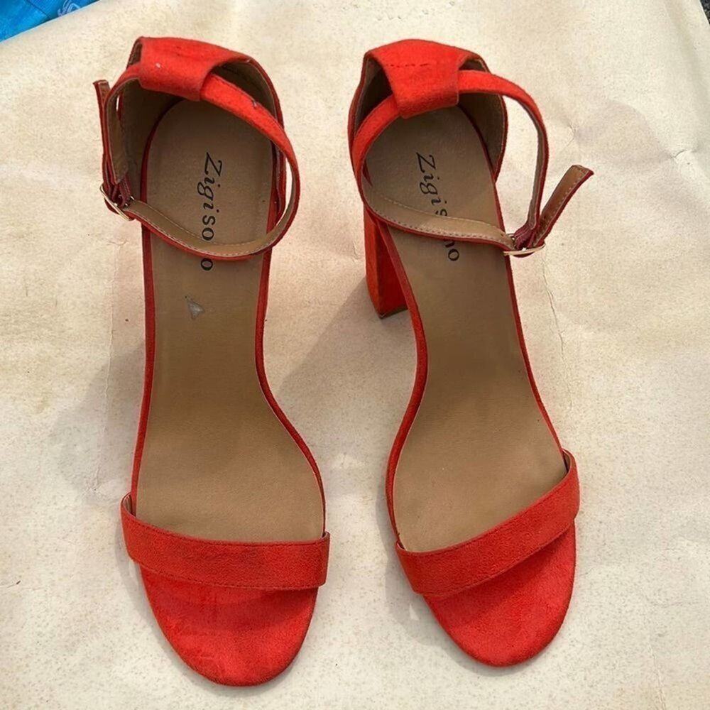 ZIGI SOHO LOUISE SANDALS SIZE 11